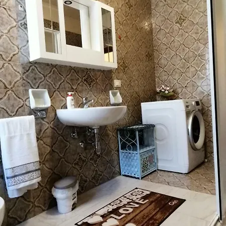 Maximum House In * Subbiano