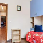 Maximum House In